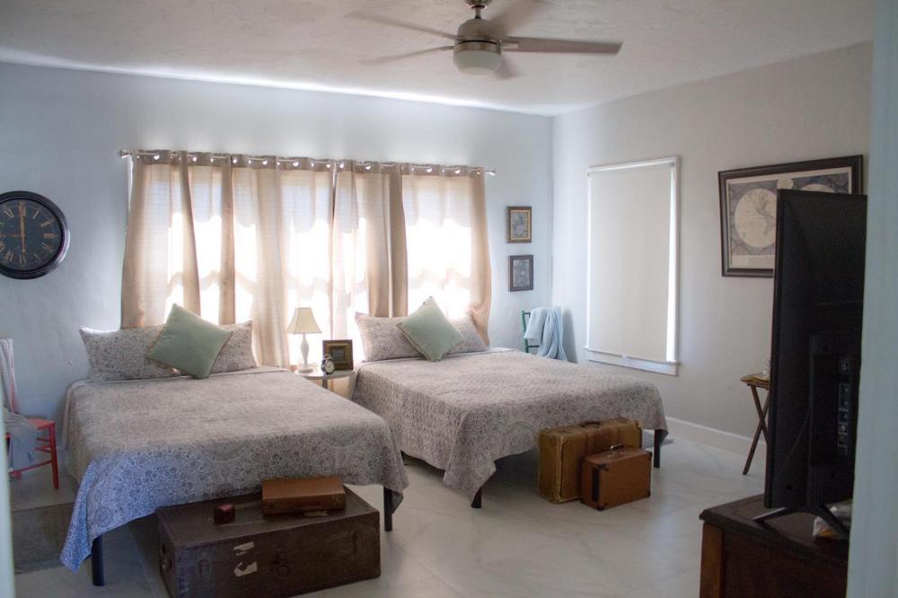Standard Queen Room interior